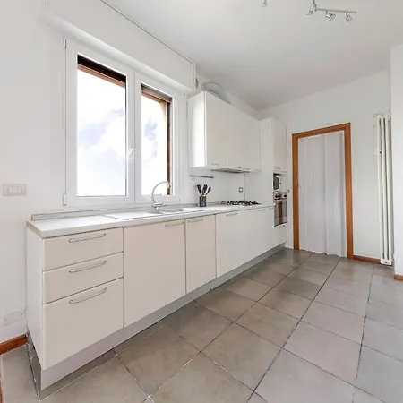 Apartman Panoramic Penthouse With Terrace In *