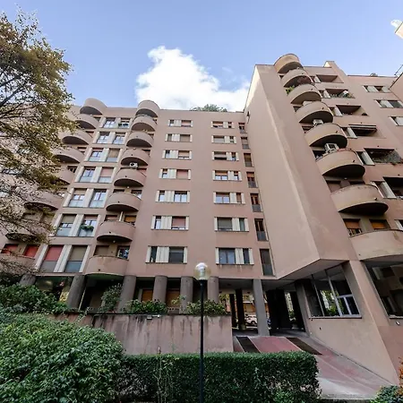 Apartman Panoramic Penthouse With Terrace In Milánó